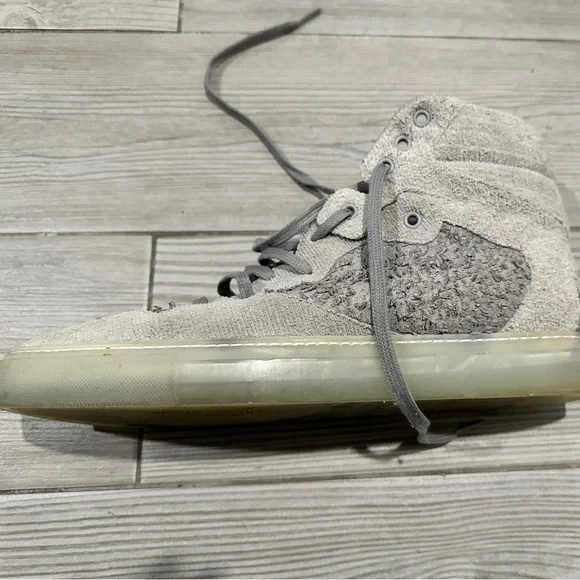 Balenciaga Men's Cream and Grey Trainers - Picture 2 of 5